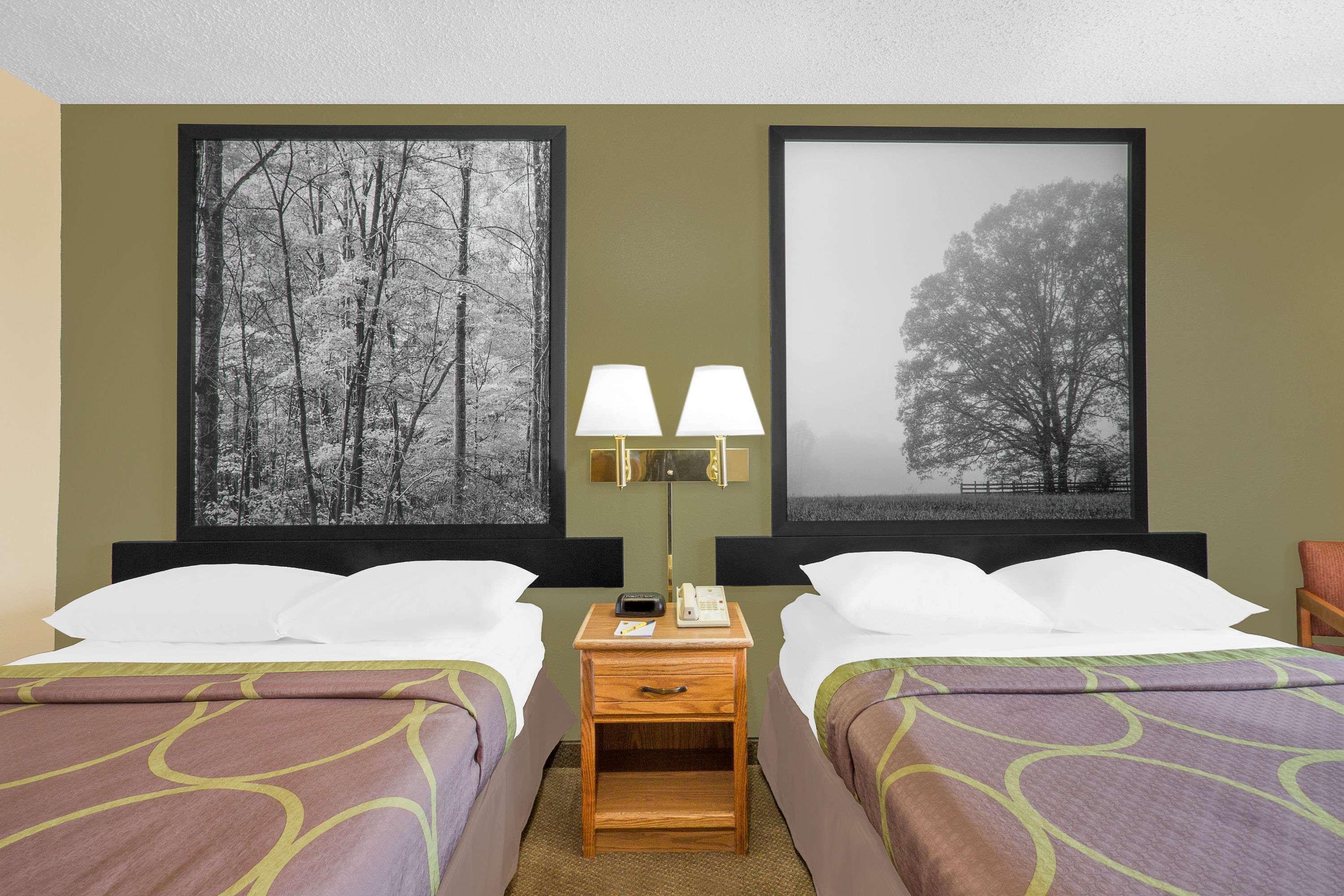 ซูเปอร์ 8 บาย วินด์แฮม โรอาโนก เวอร์จิเนีย Motel ภายนอก รูปภาพ