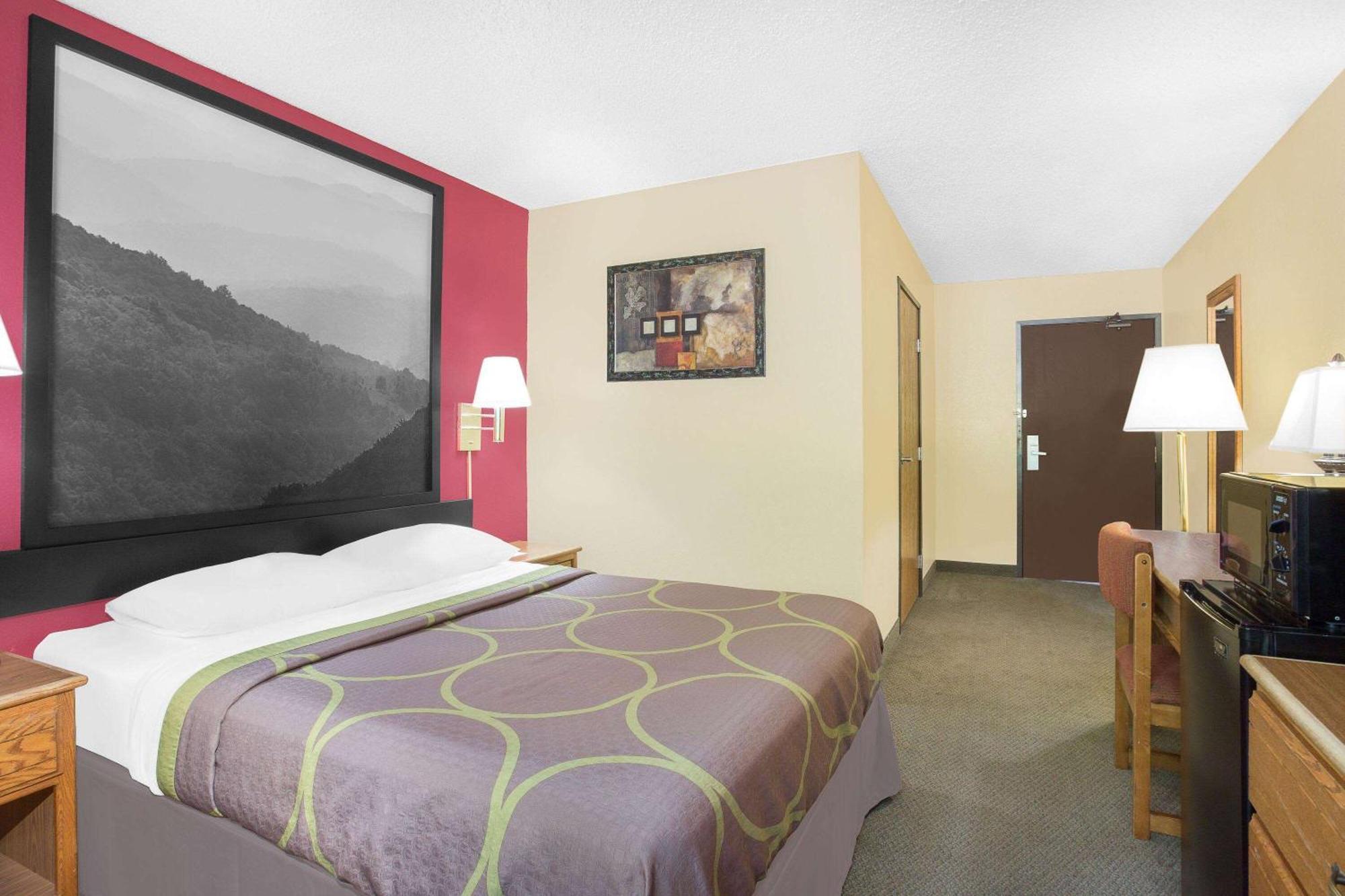 ซูเปอร์ 8 บาย วินด์แฮม โรอาโนก เวอร์จิเนีย Motel ภายนอก รูปภาพ